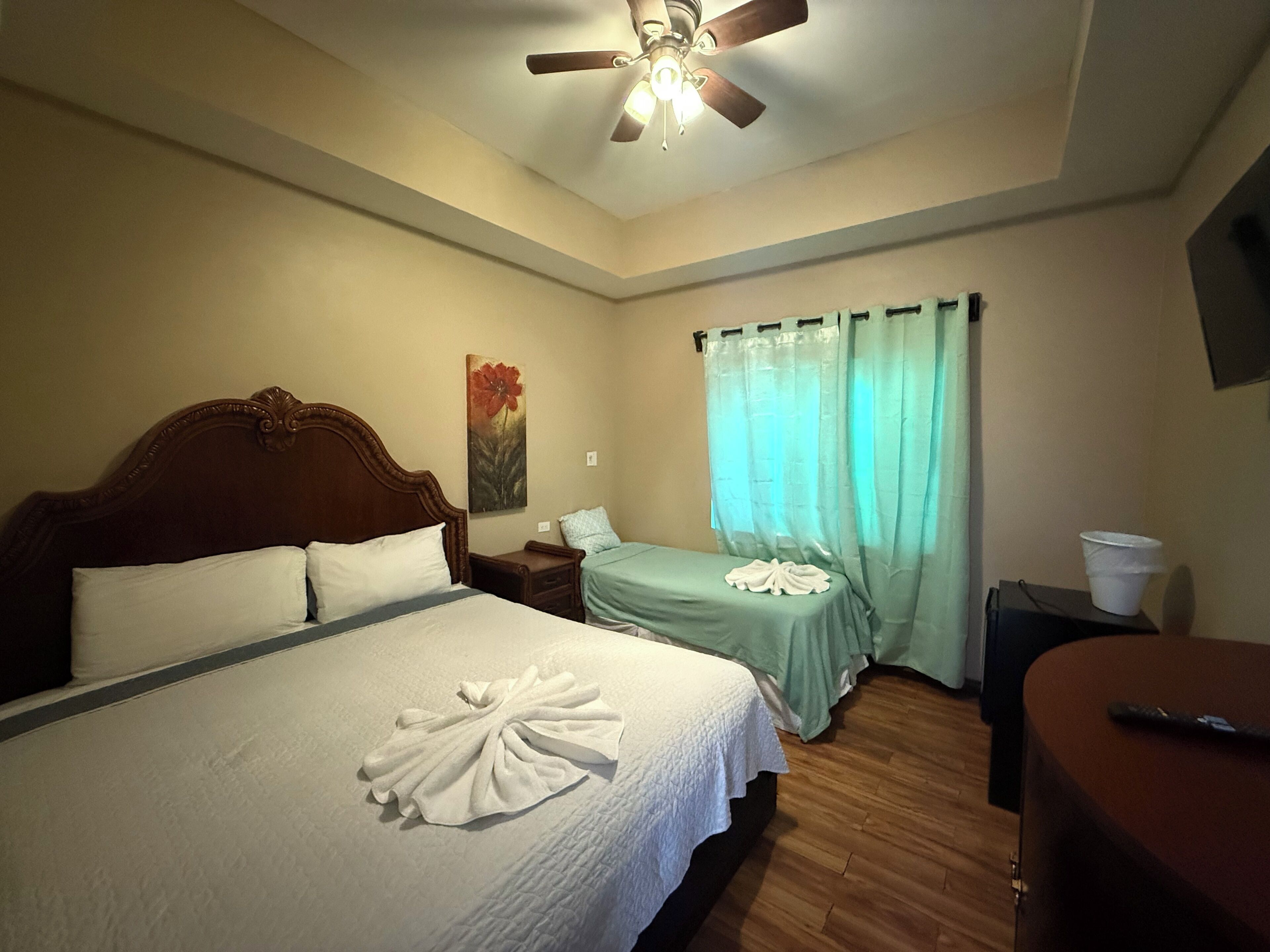 Standard Twin Room | Free WiFi, bed sheets