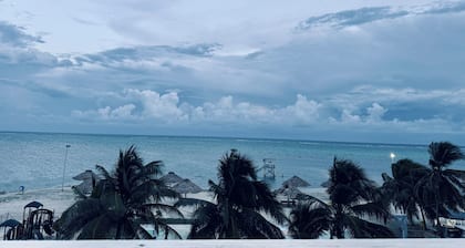 Hotel Royal Blue & Golf Cart Rental