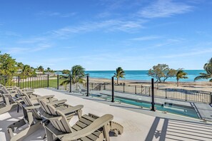Property grounds - 4 Keys To Paradise, Luxury Ocean Front Home (Marathon)
