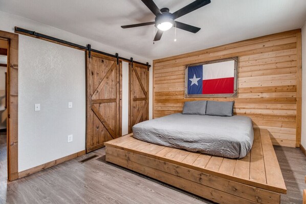 3 bedrooms, free WiFi, bed sheets