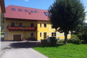 Exterior - Wurzer (Muenichreith-Laimbach)