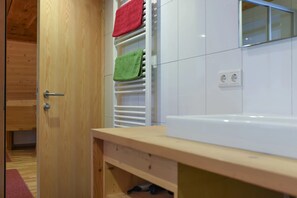 Bathroom - Ferienwohnung Bischof (Mellau)