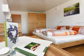 Apartment, 3 Bedrooms, Balcony | Individually decorated, soundproofing, cribs/infant beds, free WiFi - Ferienhof Feurle (Sulzberg)