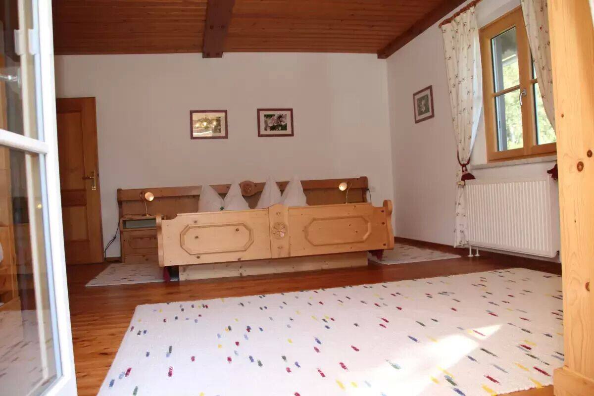 Apartment, 2 Bedrooms, Balcony (Apfelbaum) | Iron/ironing board, cribs (free), WiFi (free), bed sheets