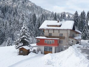 Front of property - Stembergerhof (Lesachtal)