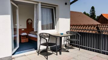 Single Room, Private Bathroom | Balcony view