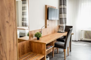 Apartment, Private Bathroom (A1+) | Exterior