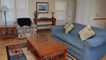 House, 2 Queen Beds (1860 Beach Drive #1) | Living room | Fireplace