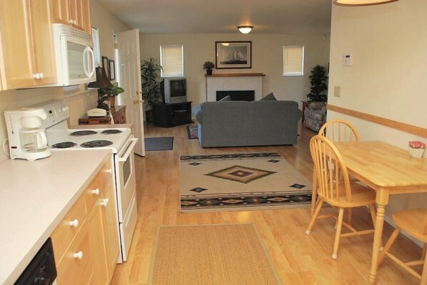 House, 2 Queen Beds (1860 Beach Drive #1) | Private kitchen | Spices, paper towels