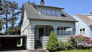 House, Multiple Beds (780 Beach Dr) | Exterior - 780 Beach Dr (Seaside)