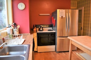 House, Multiple Beds (780 Beach Dr) | Private kitchen | Spices, paper towels - 780 Beach Dr (Seaside)