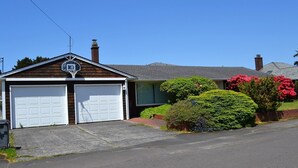 House, Multiple Beds (2360 S Downing) | Exterior - 2360 S Downing (Seaside)