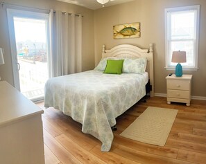4 chambres, fer et planche à repasser, Wi-Fi gratuit