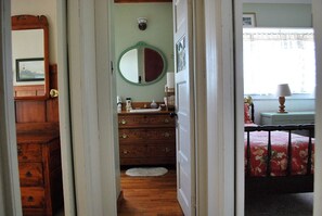 Casa, varias camas (122 11th Ave) | 1 habitación 