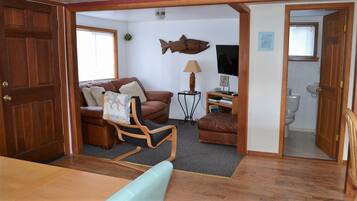 House, Berbilang Katil (230 15th Ave) | 4 bilik tidur, Wi-fi