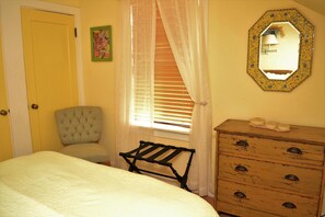 ハウス ベッド (複数台) (326 2nd Ave) | 2 室のベッドルーム