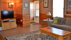 Maison, Plusieurs lits (435 4th Ave) | Salle de séjour | Foyer