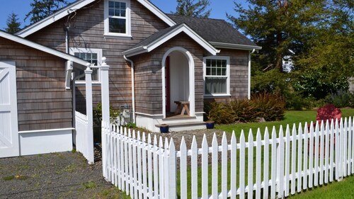 102 Spruce