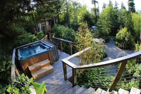 Bain à remous extérieur