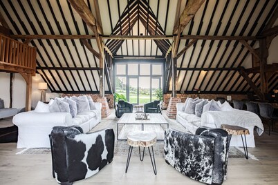 Stunning 6 bedroom converted barn nestled in Souths Downs; 5,000+ sq ft; 9 acres