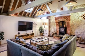 Smart TV, video games, ping pong