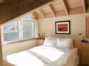 3 chambres, Wi-Fi, draps fournis