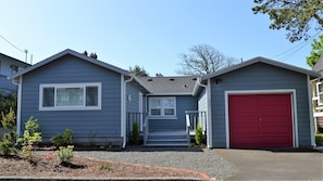House, Multiple Beds (223 13th Ave) | Exterior - 223 13th Ave (Seaside)