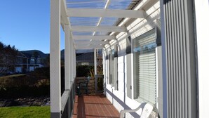 Huis, Meerdere bedden (2338 S Edgewood St) | Balkon