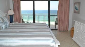 Kondo Deluks, 2 kamar tidur | Seprai linen