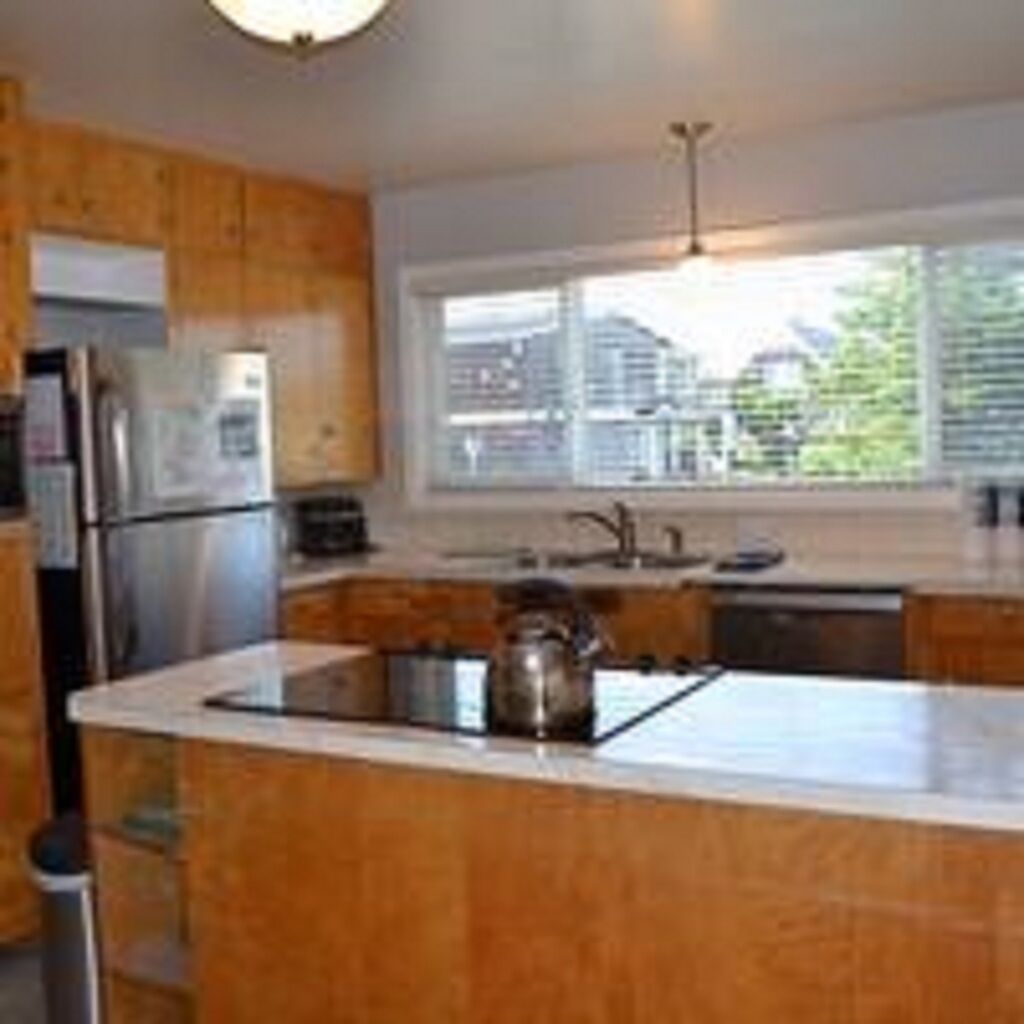 House, Multiple Beds (1881 Beach Dr) | Private kitchen | Spices, paper towels