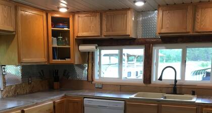 Newly remodeled 3 bd apartment steps from the Mickelson Trail in the Black Hills