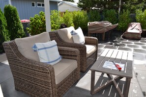 House, Multiple Beds (441 15th Ave) | Balcony - 441 15th Ave (Seaside)