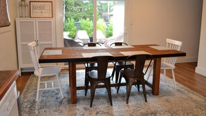 House, Multiple Beds (441 15th Ave) | Private kitchen | Spices, paper towels - 441 15th Ave (Seaside)