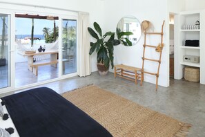 1 bedroom, in-room safe, iron/ironing board, WiFi