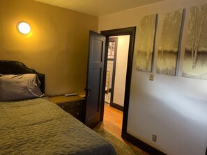 3 室のベッドルーム、WiFi、ベッドシーツ