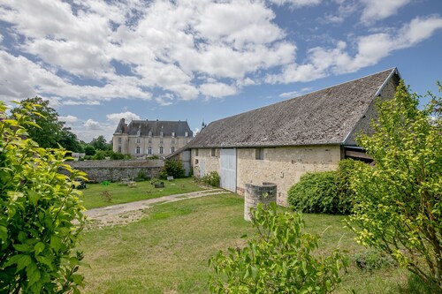 GITE DE LIZY - jolie longère rénovée en campagne - Lizy