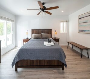 2 chambres, fer et planche à repasser, lit parapluie, Wi-Fi