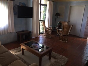 Family Room | Living room - La Puertecita Aparthotel (San Miguel de Allende)