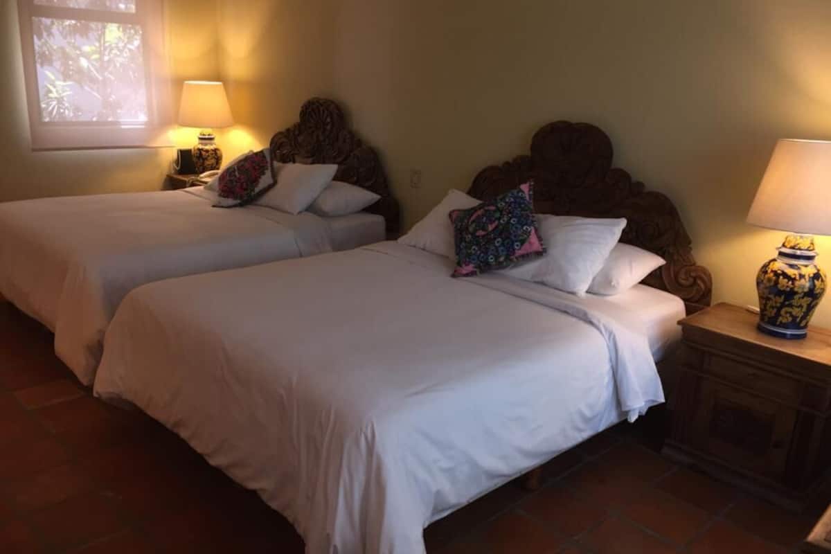 1 bedroom, desk, free WiFi