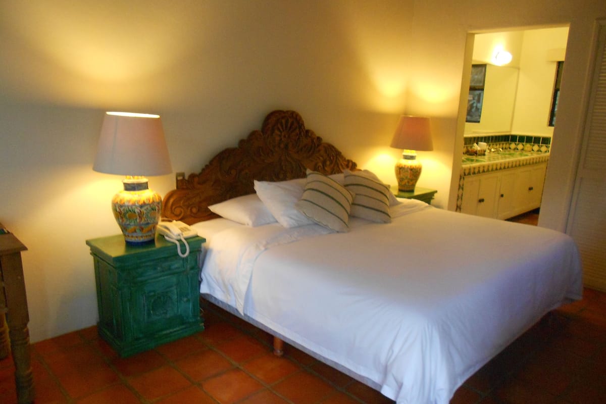 1 bedroom, desk, free WiFi