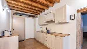 Coffee/tea maker, fridge, microwave, dishwasher - Alla Regia (Vodo Cadore)