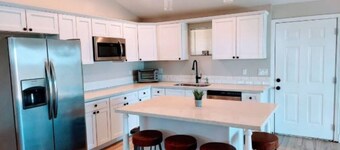 Mountain View Getaway