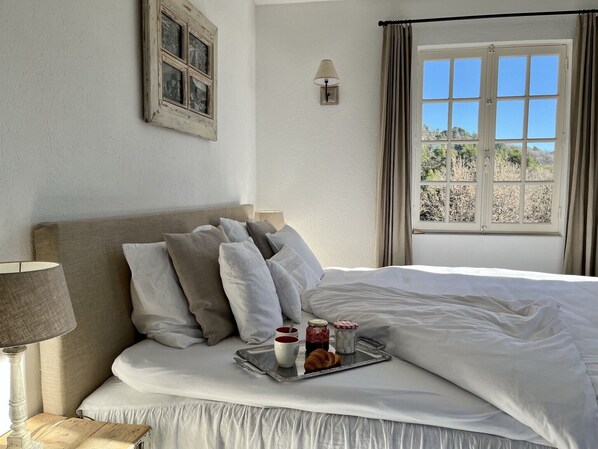 4 bedrooms, iron/ironing board, travel crib, WiFi