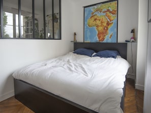3 bedrooms, WiFi, bed sheets
