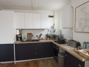 Fridge, microwave, oven, dishwasher