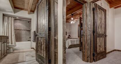 Cozy Brian Head Cabin Near Ski Resorts, Bike Trails, and National Forests