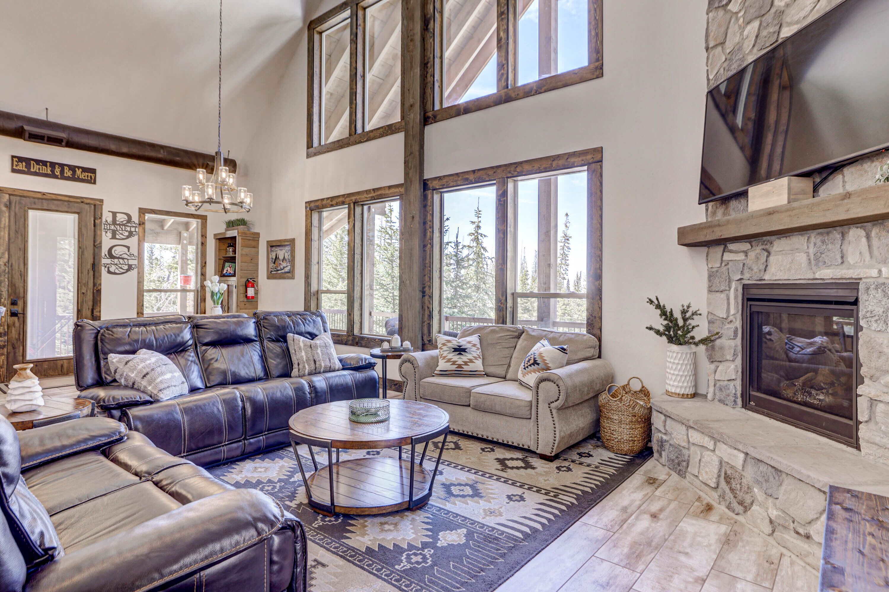 Smart TV, fireplace, DVD player, foosball