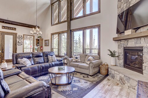Cozy Brian Head Cabin Near Ski Resorts, Bike Trails, and National Forests