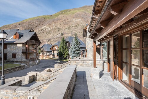 Casa Salient by Totiaran