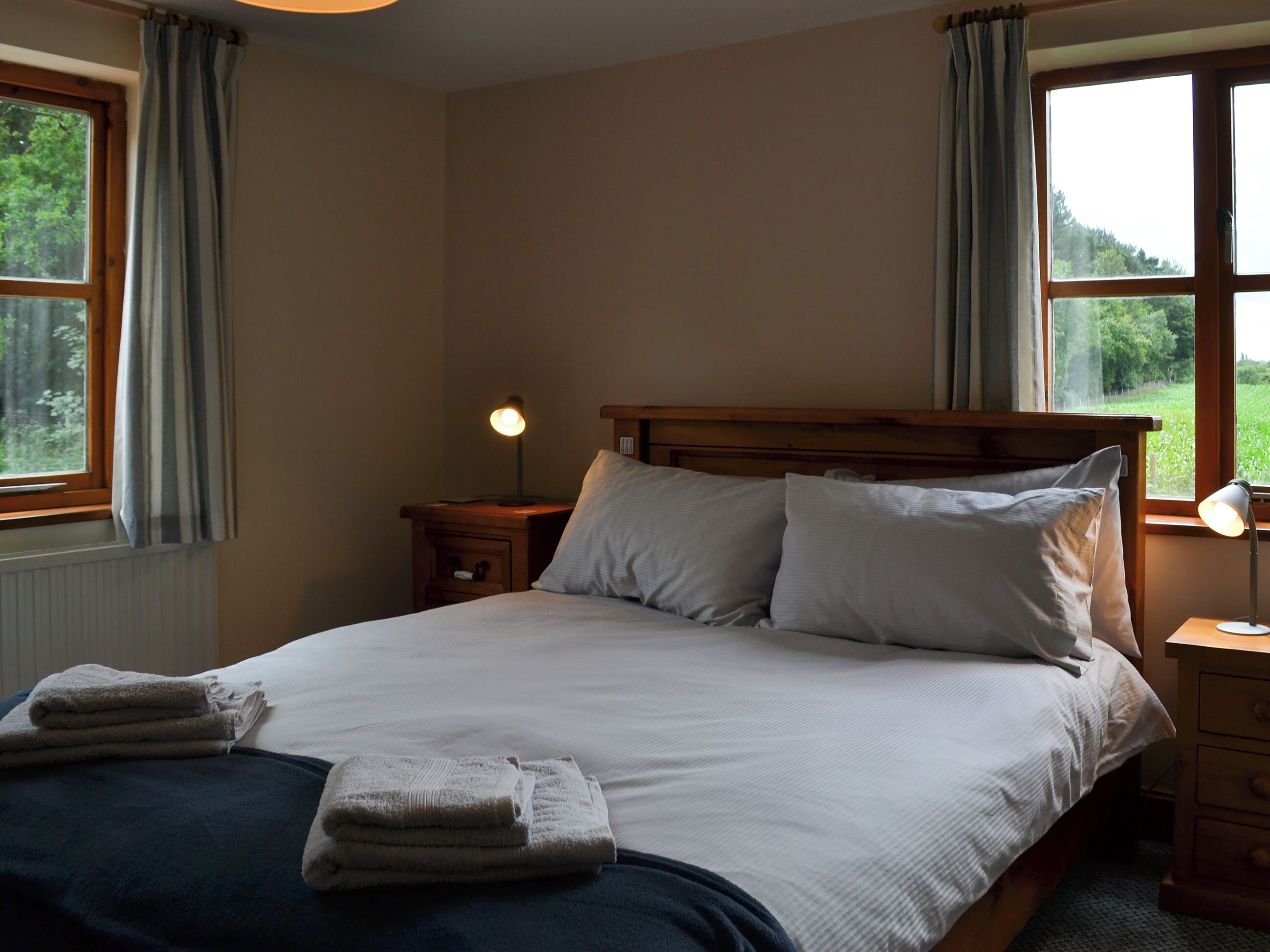 4 bedrooms, free WiFi, bed sheets